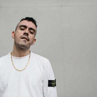 Post-It Never Forget W/ Oneman