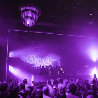 Nacar Club Curated By Brunch Electronik @Luz De Gas / Miguelle & Tons Y Londonground