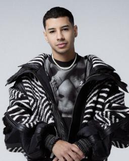 Sight Pres. Harvy Valencia, Vidaloca, Los Canarios, Aliberti