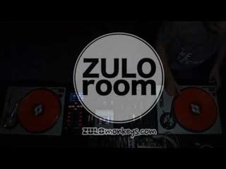 Zulo Room