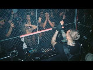 U.S. Debut - SXTCY