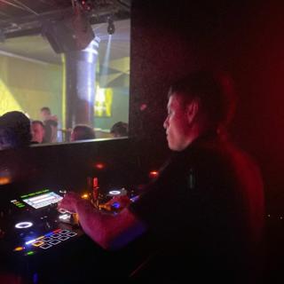 Set DEBUTANTS vol.4