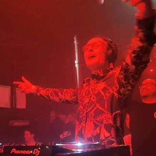 Respactable Rave