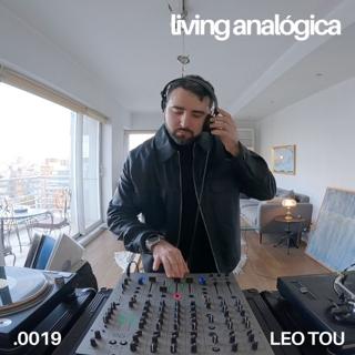 Living Analógica .0019 | Leo Tou | 01.06.2025