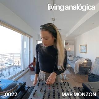 Living Analógica .0022 | Mar Monzon | 22.06.2025