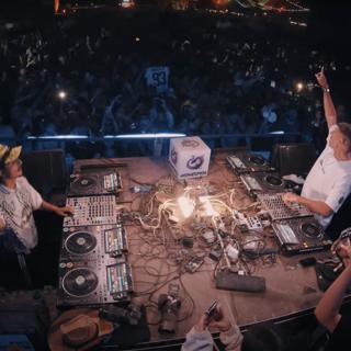 Face 2 Face - Monegros