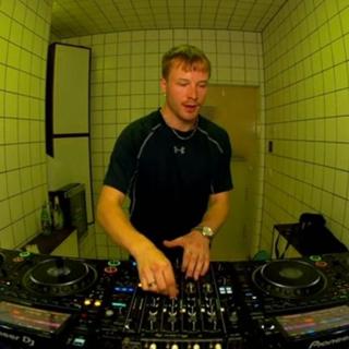 Paraçek|Hör - July 25, 2024