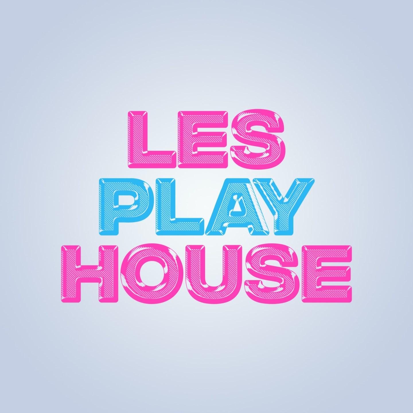Les Play House