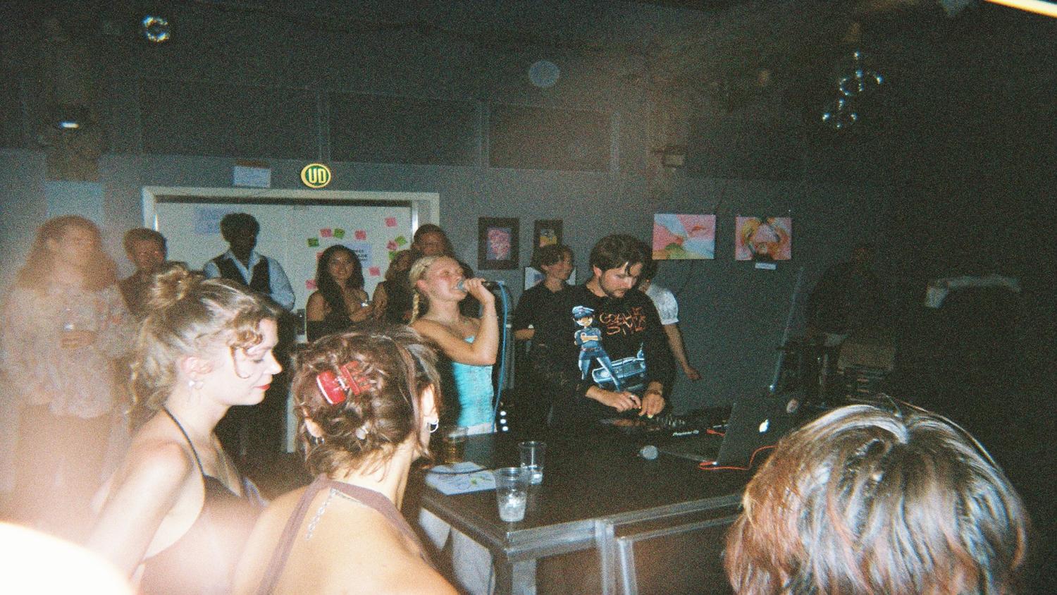 H15 Scene