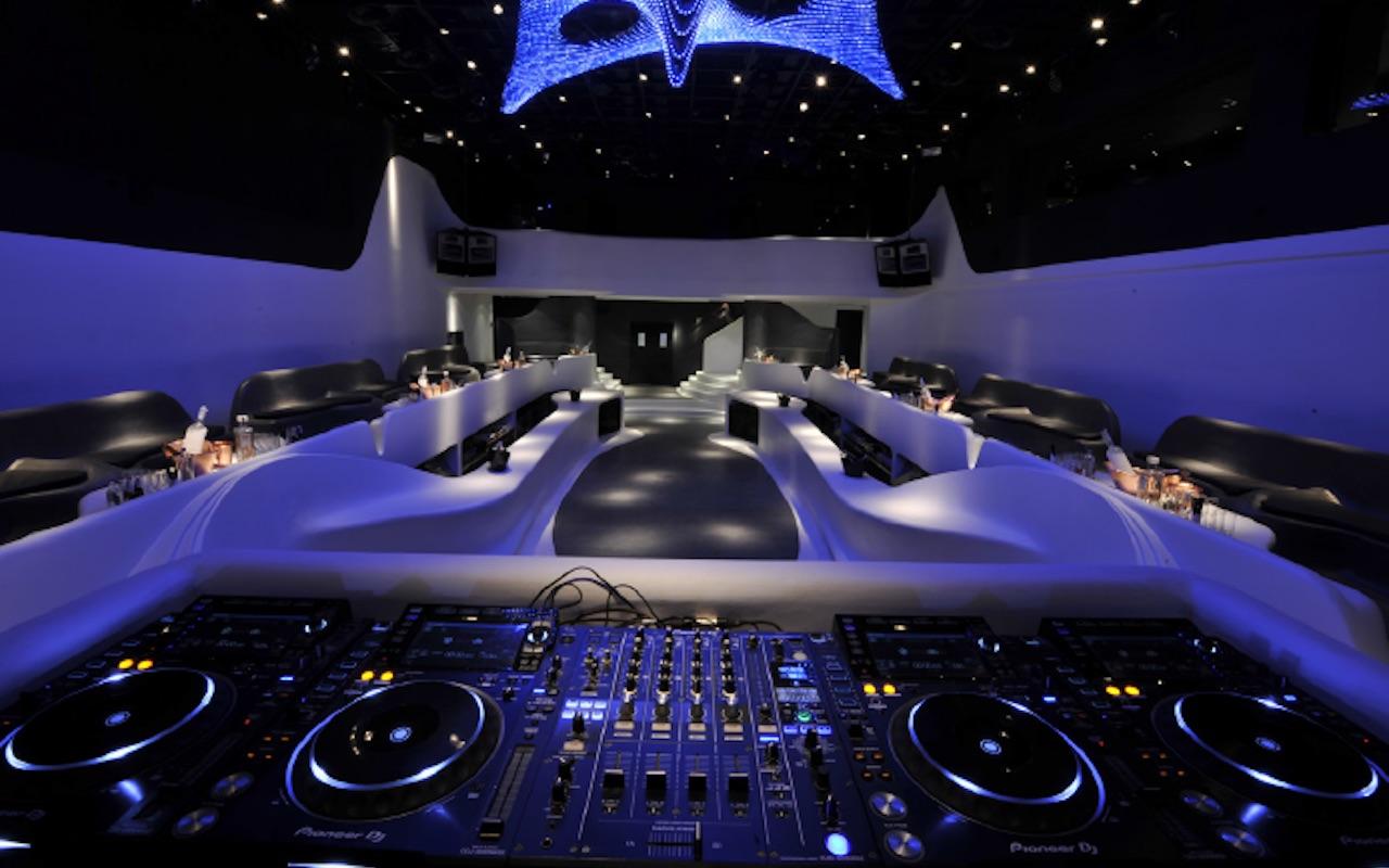 Void Mykonos