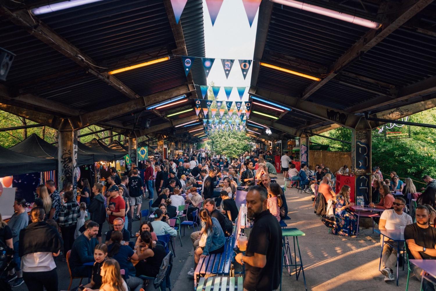 Nocny Market